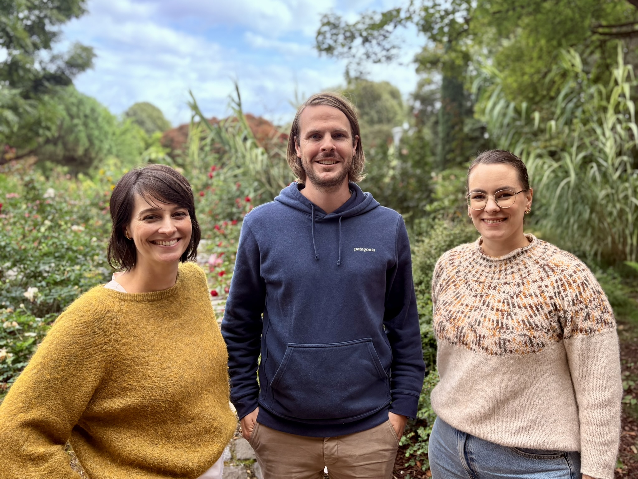 von links nach rechts: Nina Younsi (Stellvertretende Vorsitzende des Vorstands), Sebastian Scharfenberger (Vorstandsvorsitzender), Stefanie Hild (Finanzvorstand)